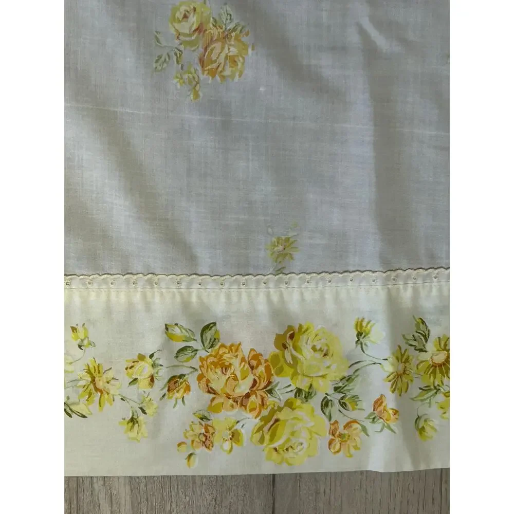 Vintage Full Flat Sheet Yellow Rose Floral Border Cottagecore Bedding